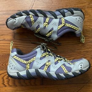 Merrell Vibram shoes